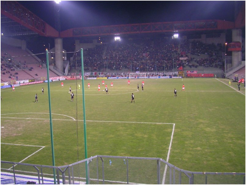 Triestina - Arezzo  11.02.2005 025